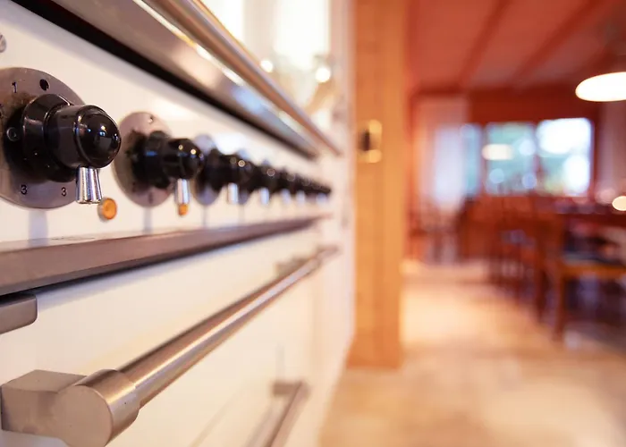 Chalet Le Pre By Interhome